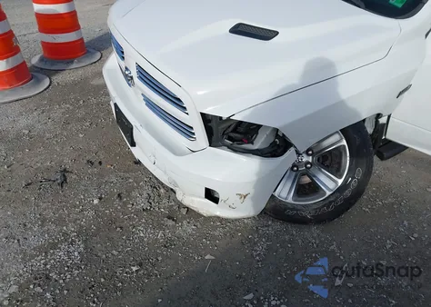 2014 Ram 1500 Sport z USA, uszkodzony, nr VIN 1C6RR7MT3ES213117